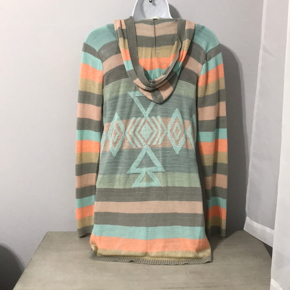 Cardigan - Picture 2 of 2